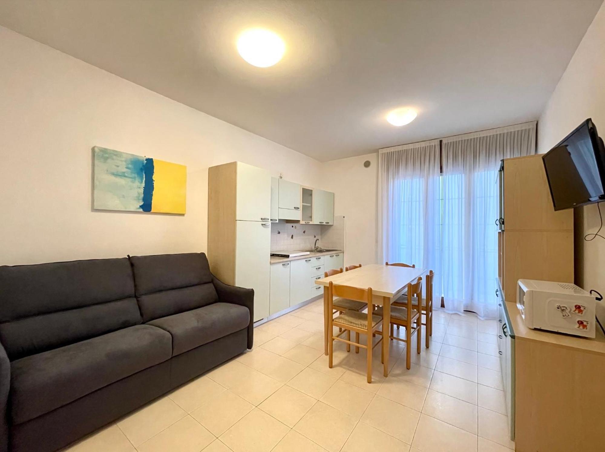 Palazzo Masotto - Carraro Immobiliare Jesolo - Family Apartments Exterior photo